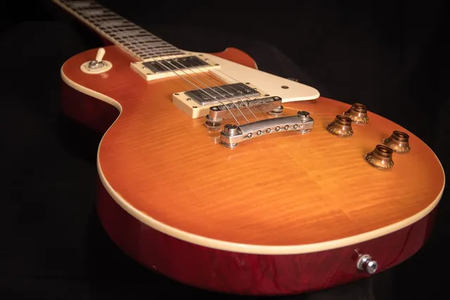 2014 Gibson Les Paul Custom Lite Ebony with Gold Hardware