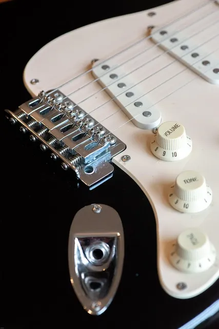 Fender American Ultra Stratocaster SSS Mocha Burst