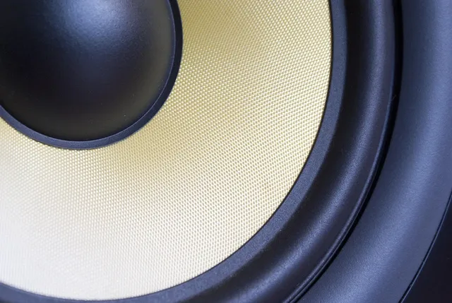 KRK ROKIT 5 G3 5 inch Powered Studio Monitor