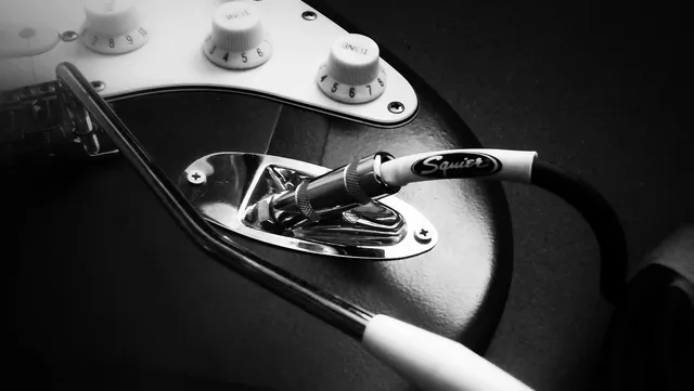Fender Squier Contemporary Jazzmaster Active Electronics