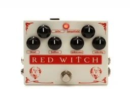 Red Witch Medusa Chorus/Tremolo Pedal